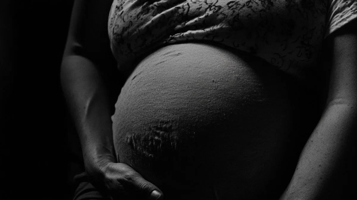 Difference between movements and contractions