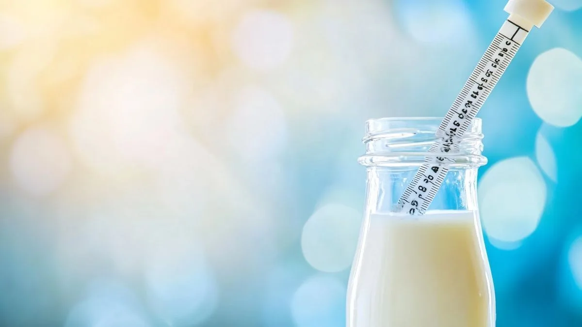 When to discard reheated milk?